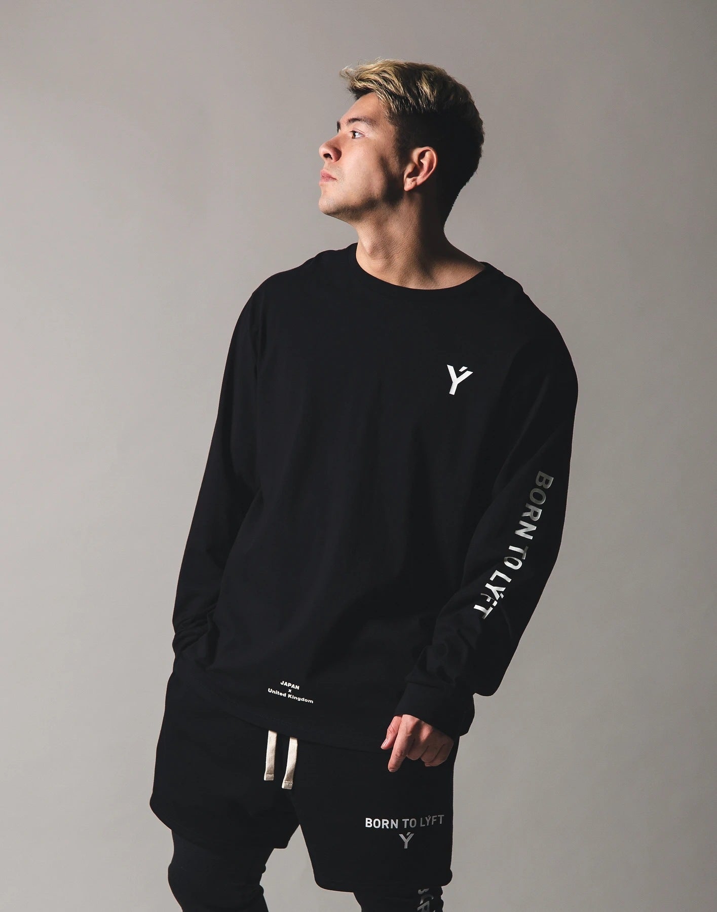 OVER SIZE SYTLE GYM SHIRT