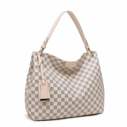 Elegant Checkered Slouch Bag